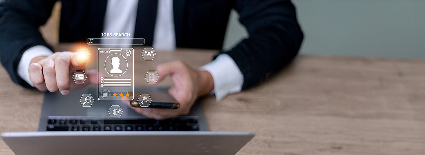 Active Sourcing