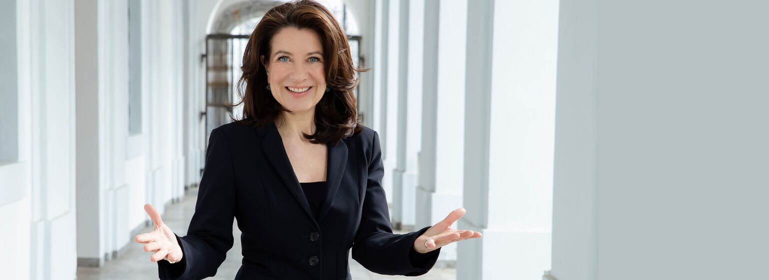 Executive Presence - REMOTE EXECUTIVE COMMUNICATION