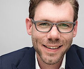 Lars O. Effertz
